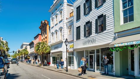 Charleston Shopping, Charleston Downtown, Downtown Charleston Sc, Charleston South Carolina Wedding, Charleston Travel, City Market, Fine Art Portraiture, Souvenir Shop, Charleston South Carolina