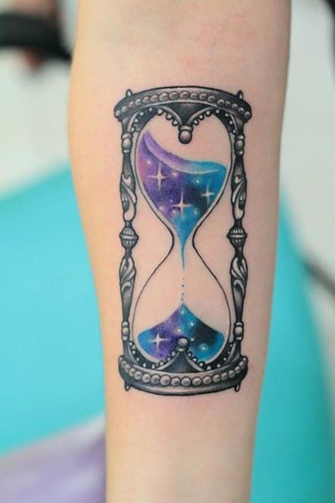 60 Hourglass Tattoo Ideas | Cuded 300 Tattoo, Hourglass Tattoo Meaning, Mystical Tattoos, Hourglass Tattoo, Free Tattoo Designs, Galaxy Tattoo, Retro Tattoos, Inspiration Tattoos, Infinity Tattoos