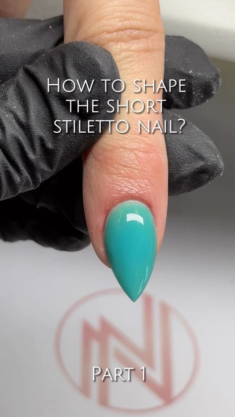 𝐇𝐨𝐰 𝐭𝐨 𝐬𝐡𝐚𝐩𝐞 𝐭𝐡𝐞 𝐒𝐡𝐨𝐫𝐭 𝐒𝐭𝐢𝐥𝐞𝐭𝐭𝐨 𝐍𝐚𝐢𝐥? ( Part 1) 👉 technic by educator: @nailsbynancyb Products use 💥 stiletto tips 💥 80/80 nail file 🛒🛒🛒 www.nbnailworld.com #nails #explore #stiletto #stilettonails #nailshapes #shortnails #nailhacks #nailsofinstagram #nail #nailschool | NB Nail World | Mila J · Kickin’ Back Mila J, Stiletto Nails Short, Short Stiletto, School Nails, Nail Shapes, Stiletto Nails, Nail File, Short Nails, Nail Tips