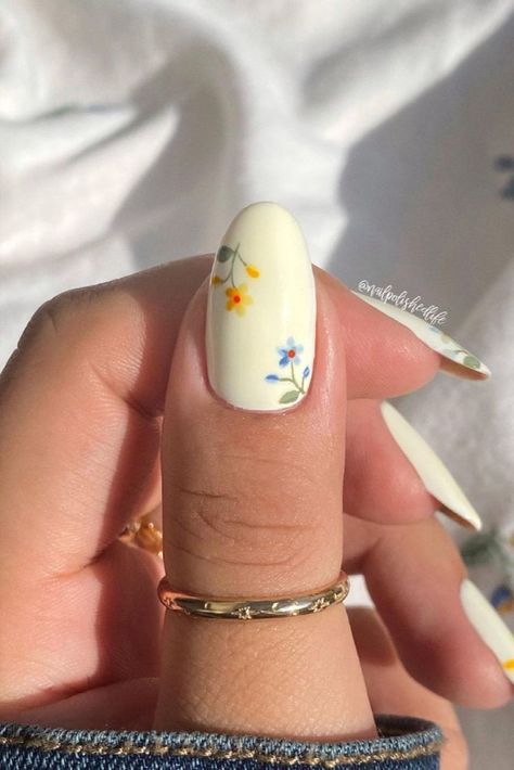 Baby Nail Art, Cottagecore Nails, Sweet 16 Nails, Taylor Swift Nails, Nail Designs Ideas, Finger Nail Art, Cute Simple Nails, Amazing Nail Designs, Family Inspiration