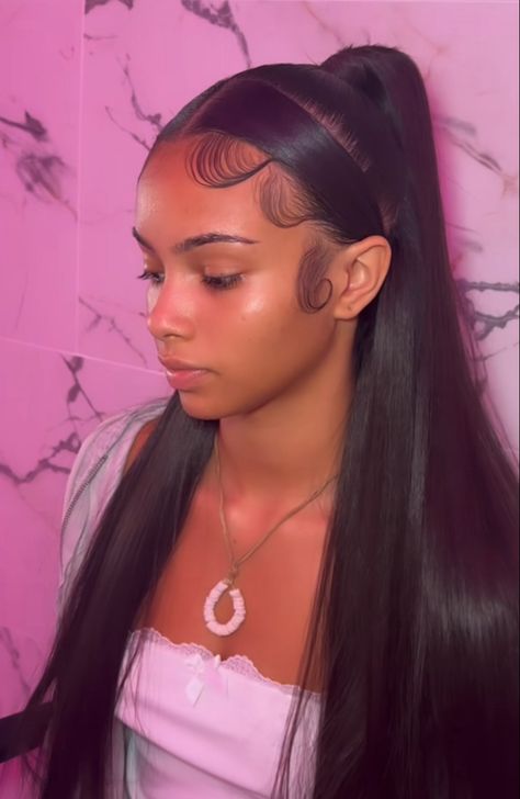 Straight Gel Hairstyles, Gel Hair Hairstyles For Black Women, Wig Installment, Hair Stules, Cute Hairstyles Updos, Quick Weaves, Gel Hair, Frontal Wig Hairstyles, Y2k Hairstyles