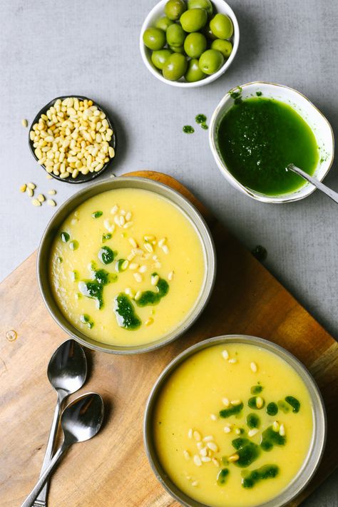 Whole30 Recipe, Zucchini Soup Recipes, Pine Nut Recipes, Vegetarian Gravy, Herb Oil, Roasted Zucchini, Roast Zucchini, Zucchini Soup, Vegan Parmesan Cheese