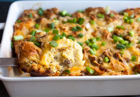 Challah Breakfast Casserole: This is my new favorite breakfast casserole. Easy to mix up the night before with challah bread, sausage, and loads of cheese. It bakes up golden brown and beautiful. YUM. | macheesmo.com Gluten Free Casserole Recipes, Breakfast Casserole Recipes, Gluten Free Casserole, Sausage Bread, Chicken Shawarma Recipe, Brunch Casserole, Challah Bread, Breakfast Casserole Sausage, Yummy Casseroles