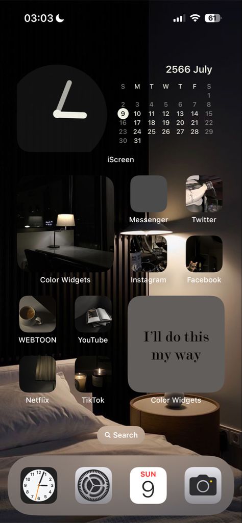 Iphone Theme Minimalist, I Phone Customization Screen, Dark Aesthetic Iphone Home Screen Layout, Iphone Home Screen Layout Men, Iphone Themes Ios 16, I Phone Screen Layout, Dark Iphone Aesthetic Layout, Minimalist Iphone Setup, Custom Iphone Homescreen Aesthetic