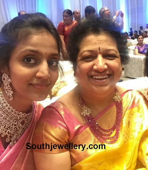 Lakshmi Pranathi Nandamuri, Pranathi Nandamuri, Diamond Choker Set, Kemp Jewellery, Fancy Jewelry Necklace, Beads Mala, Gold Jewelry Simple Necklace, Beautiful Gold Necklaces, Gold Necklace Indian Bridal Jewelry