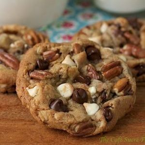 Dark Brown Sugar, Simple Cookies, Chewy Chocolate Chip, Best Chocolate Chip Cookie, Think Food, Köstliche Desserts, Cookie Ideas, Best Chocolate, Easy Cookies