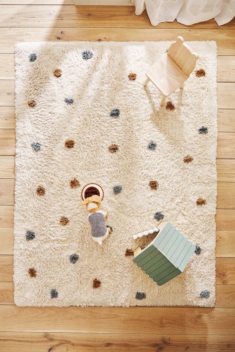 Zara Home Rugs, Zara Home Baby, Zara Home Bedroom, Mickey Bathroom, Zara Home Kids, Polka Dot Rug, Disney Blanket, Vintage Rug Bedroom, Bedroom Rugs