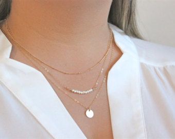 Delicate Layered Necklace, Pearl Bar Necklace, Star Festival, Chain Jewellery, Layered Pearl Necklace, Boho Crystal, Multi Layer Necklace, Layer Necklace, Dainty Gold Necklace