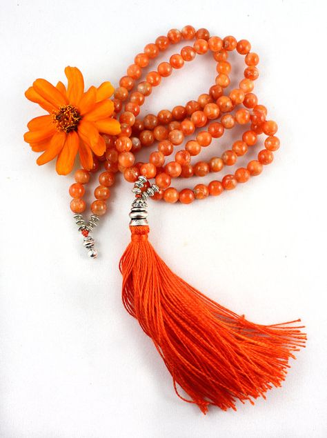 ' Pantone Red, Juicy Orange, Orange Dream, Orange Gem, Fleurs Diy, Orange Twist, Yoga Style, Jaune Orange, Orange You Glad