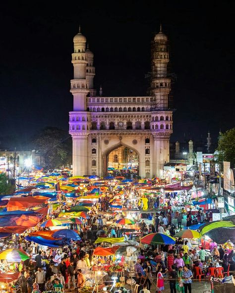 Charminar, India at night. This large structure in front of the small shopping complex is one of the most recognized landmarks in India. Char Minar, Aesthetic Assignment Ideas, Escape Room Themes, Dussehra Wallpapers, Deadpool Funny, Diwali Lights, New Photos Hd, Indian Architecture, Good Night Wishes