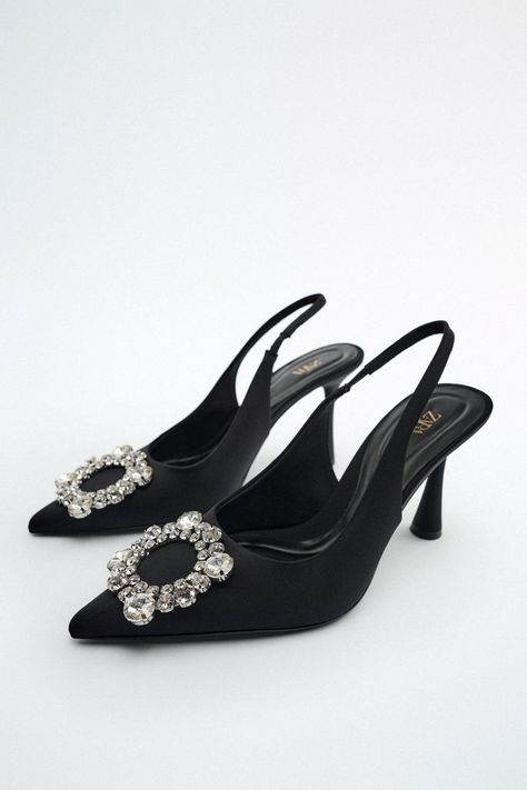 EMBELLISHED HEELED SLINGBACKS - Black | ZARA United States Lace Up Wedge Sandals, Bow High Heels, Fall Winter Shoes, Mode Zara, Fashion Shoes Heels, Shoes 2023, Zara Heels, Embellished Heels, Court Heels