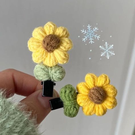 Cute mini sunflower hairpins available 💛. Colourful crochet scrunchies combo also available 😀. Dm us now @sew_.station to get your crochet scrunchies. #scrunchiesforsale #scrunchies #crochet #crochetaddict #crocheting #croxheterasinstagrameras #crochetscrunchie #winterspecial #supportsmallbusinessowners #scrunchieforlife #smallbusiness #shopsmall #sew #scrunchiesforever #shoplocal #explorepage #explore #exploremore #newcollection #new#india Crochet Hair Pin, Crochet Hair Pins, Hair Clip Crochet, Hair Accessories Crochet, Crochet Diy Tutorial, Accessories Crochet, Crochet Hair Clips, Crochet Tutorial Pattern, Crochet Keychain Pattern