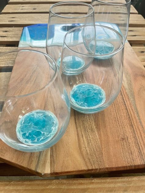 Resin On Wine Glasses, Resin Wine Glasses, Resin Wine Glass Base, Epoxy Resin Ocean Table, Resin Ocean Effect, Painted Wine Glasses Ocean, Resin Cups, Small Business Marketing Plan, Ocean Resin