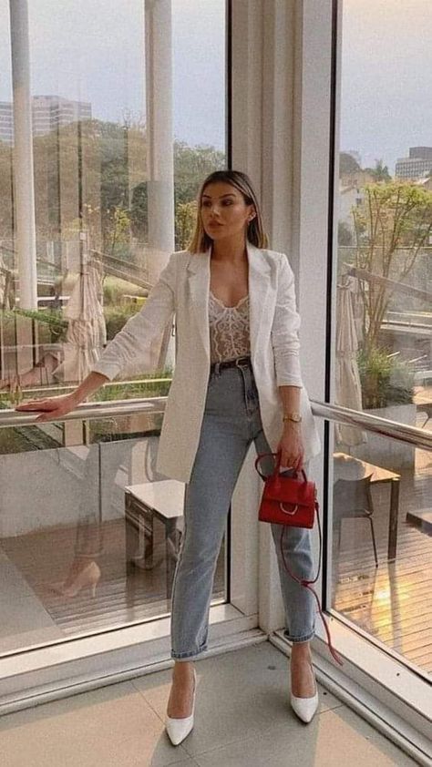 Blazer Heels Outfit, Blazer With Jeans And Heels, Blazer Jeans Outfit, Blazer And Jeans Outfit, Jeans And Heels Outfit, Jeans Blazer Outfit, White Blazer Outfits, Blazer And Jeans, Jeans Heels Outfit