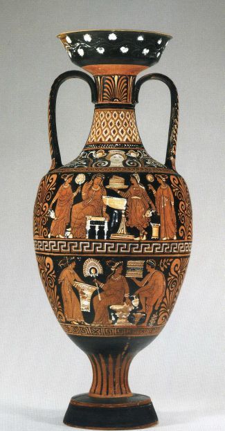 This piece of pottery is from around 340 BCE, it shows Italian pottery was quite larger than Greek pottery during the republic period. Ancient Egyptian Pottery, Egyptian Pottery, Ancient Vase, Ancient Greek Pottery, C Art, Roman Republic, Ancient Greek Art, Greek Pottery, Greek Vases