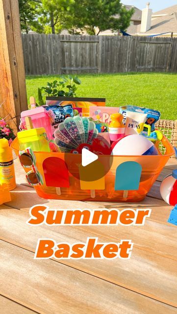 Bianca | Summer Basket of Fun!☀️With summer upon us, I’m excited to create lasting memories and keep my little one entertained all season! Comment... | Instagram Summer Gift Baskets, Goodie Basket, Summer Basket, Instagram Summer, Summer Gift, Work Ideas, Summer Kids, Gift Baskets, Little One