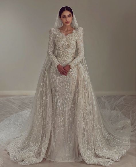 Arabic Style Wedding Dresses, Long Sleeve Wedding Dress Arab, Wedding Dresses Dubai, Iran Wedding Dress, Wedding Dresses Middle Eastern, Turkish Wedding Dress Gowns, Arab Bridal Dress, Wedding Dress For Hijab, Hijab Wedding Dresses Turkish