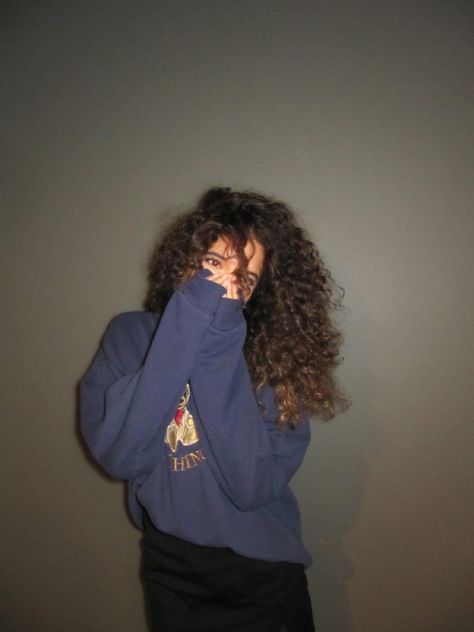 No face photo | curly hair | poses | indoor photos | picture ideas | digital camera | blue sweatshirt | bear sweater | sweatshirts | instagram | hands covering face | night photos | digital camera photos | inspired | aesthetic | no face | short curly hair | mid length curly hair Poses With Sweatshirt, Curly Hair No Face, No Face Photo Ideas Curly Hair, Curly Hair Poses Photo Ideas, Curly Hair Instagram Pictures, Curly Hair No Face Aesthetic, Black Curly Hair Aesthetic Faceless, Brown Curly Hair Aesthetic Faceless, Curly Hair Ig Pics