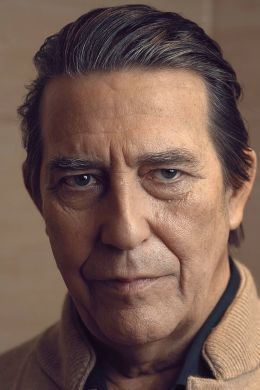 Ciarán Hinds, Drawing Subjects, Ciaran Hinds, English Uk, Irish Actors, Bad Attitude, Hollywood Actors, Great Films, Story Time