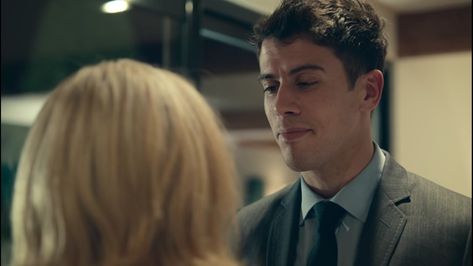 Toby Kebbell - Black mirror Toby Kebbell, Black Mirror, Celebrity Crush, Mirror, History, Celebrities, Black