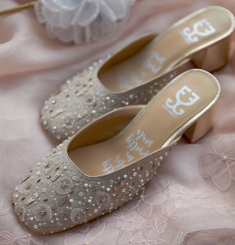 On Popular Demand, Presenting Fizzy Heels! Fizzy Goblet, Bridal Sandals Heels, Indian Wedding Shoes, Fancy Sandals, Bridal Shoes Low Heel, Indian Shoes, Fashion Shoes Heels, Shoes Heels Classy, Shoes Photography