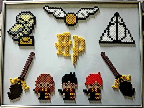 Hufflepuff Perler Beads, Harry Potter Fuse Beads, Harry Potter Melty Beads, Hama Beads Patterns Harry Potter, Simbrix Ideas, Perler Bead Harry Potter, Harry Potter Beads, Hama Beads Harry Potter, Pixel Art Harry Potter