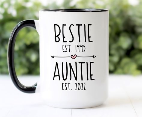 Bestie To Auntie, Auntie Pregnancy Announcement, First Pregnancy Announcements, Announcing Pregnancy, Baby Surprise Announcement, Baby Surprise, Cute Pregnancy Announcement, Fox Sake, Pregnancy Announcement Gifts