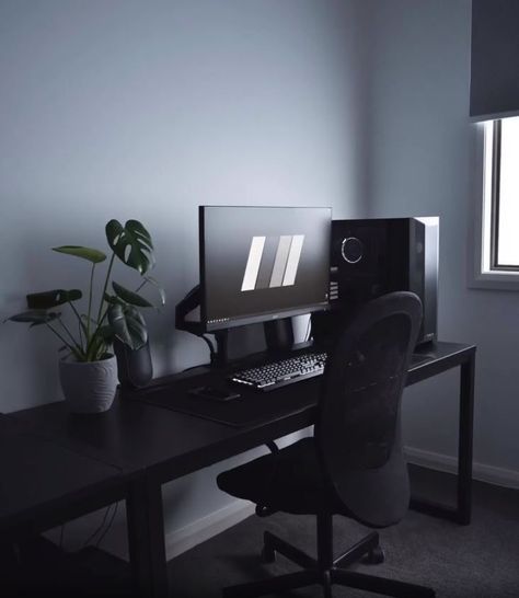 Best Pc Setup, Minimal Desk Setup, Desk Idea, Gaming Desk Setup, Dream Desk, Computer Desk Setup, Desk Setups, Home Studio Setup, Pc Setups