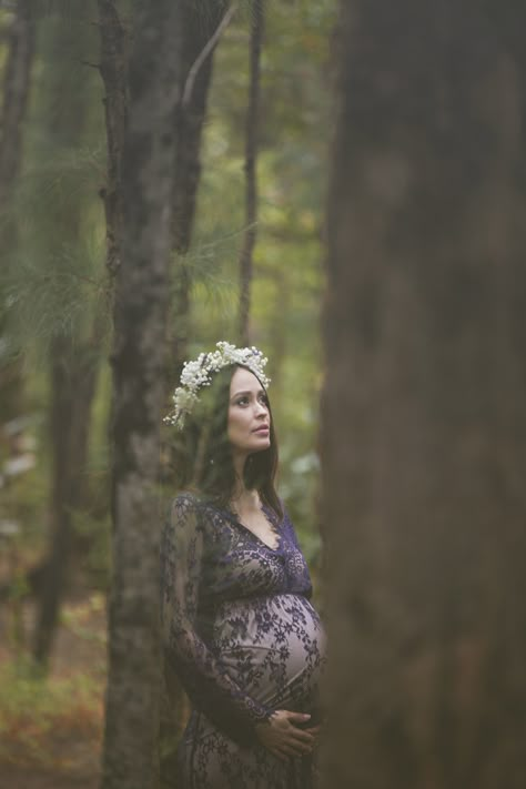 Maternity Photography Woods Outdoor, Forest Fairy Maternity Shoot, Pregnant Nature Photoshoot, Woodland Maternity Photos, Woodland Fairy Maternity Shoot, Maternity Photoshoot In Woods, Enchanted Maternity Shoot, Witch Maternity Shoot, Maternity Photo Shoot Ideas Woods