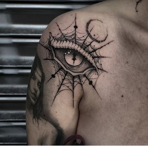 Demonic Eye Tattoo, Tattoo Hand Men Ideas, Knee Eye Tattoo, Eye Tattoo Shoulder, Eye Tattoo On Back, Eyes Tattoo Men, Dark Eye Tattoo, Snake Eye Tattoo, One Eye Tattoo