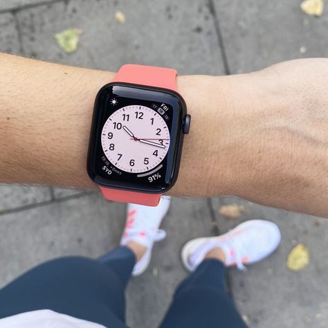 Apple Watch Inspiration, Iphone Watch Series 7, Apple Watch Series 7, Apple Watch Series 6, Series 7 Apple Watch, Apple Watch 6 Series, Iphone Store, Compass App, Apple Watch Fitness