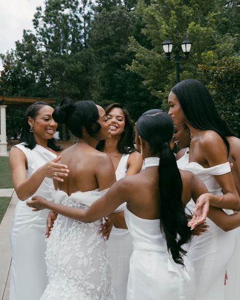 The most beautiful group of girls! 😍 #georgiaweddingphotographer#atlantaweddingvenue#atlwedding#northgeorgiaweddingphotographer#bridesmaids#bridalparty#allwhitewedding#weddingtrends#weddinginspiration White Bridesmaid Dresses Black Women, Black Bride Aesthetic, Bridesmaid Black Women, Black Woman Bride, Black Women Bridesmaids, Bride And Friends, Bridesmaids Photoshoot, Black People Weddings, Black Brides