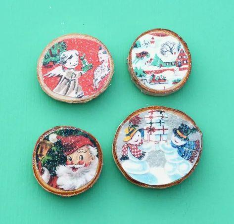 Wood Slice Christmas Magnets From Cards - Mod Podge Rocks Easy Holiday Diy, Old Christmas Cards, Recycle Christmas Cards, Christmas Magnets, Traditional Christmas Cards, Old Greeting Cards, Christmas Card Ornaments, Christmas Magnet, Christmas Crafts For Adults