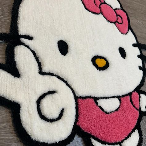 🩷🤍 Hello kitty rug 🤍🩷 - - - - - - #hellokitty #hellokittylover #hellokittycollection #hellokittylovers #homedecor #tuftingart #tuftedrugs #customrugs #rugs #carpet#rugmaking #explore #art #rugart #kozykarpets #kozy Hello Kitty Rug, Hello Kitty Collection, Rug Art, Custom Rugs, Hello Kitty, Carpet, Kitty, Rug, Bedroom