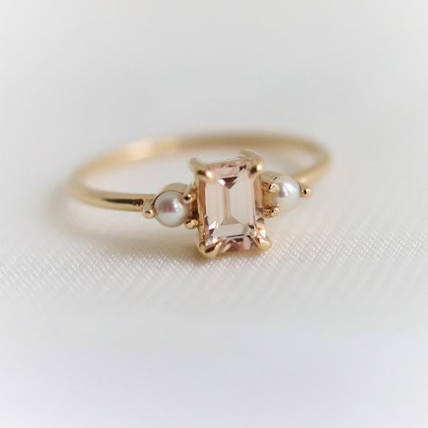 Two Stone Gemstone Ring, Pink Emerald Engagement Ring, Pearl Rings Engagement, Engagement Rings With Pearls, Peach Engagement Ring, Morganite Gold Ring, Morganite Engagement Rings, Pink Stone Engagement Rings, Peach Morganite Engagement Ring