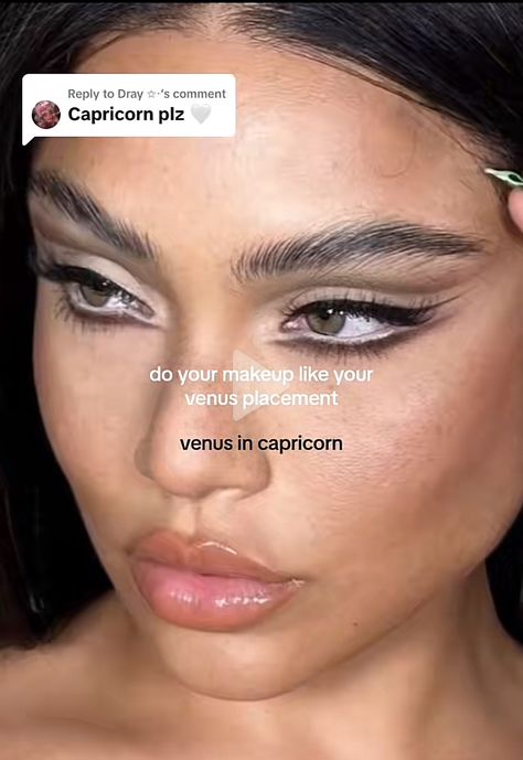 Capricorn Venus Makeup, Capricorn Rising Makeup, Capricorn Makeup Looks, Venus In Capricorn Aesthetic, Venus Capricorn Style, Capricorn Makeup, Venus In Capricorn, Capricorn Aesthetic, Capricorn Rising