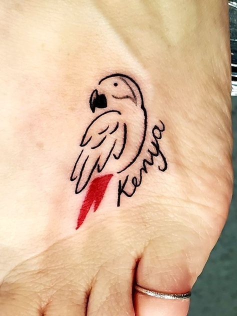 African Grey Tattoo, Parrot Tattoos, Lovebird Tattoo, Shaka Tattoo, Tattoos And Their Meanings, Parrot Tattoo, Violet Tattoo, Cross Tattoos For Women, Grey Parrot