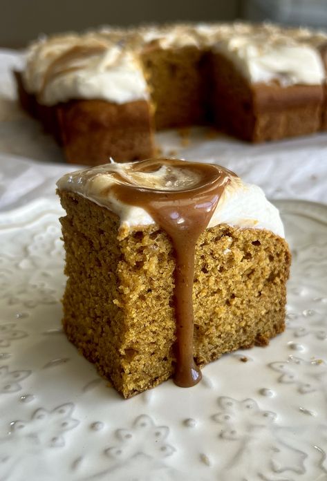 Salted Caramel Brown Butter Pumpkin Snack Cake — Well Made by Kiley Pumpkin Snack Cake, Pumpkin Snack, Homemade Salted Caramel, Savory Pumpkin, Holiday Sweets, Pumpkin Spice Syrup, Pumpkin Pie Filling, Pumpkin Flavor, Homemade Caramel