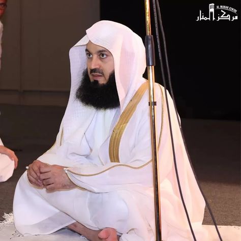 Biography Ismail ibn Musa Menk (born June 27, 1975), addressed professionally as Mufti Menk, is a remarkable Zimbabwean Islamic scholar and public… Read more: Mufti Menk Biography: Wife, Age, Lectures, Net Worth, Children, Family, Ethnicity, Quotes Ethnicity Quotes, Children And Family, Net Worth