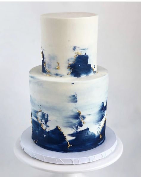 Boys 18th Birthday Cake, Wedding Pantone, Blue And Gold Watercolor, Blue Birthday Cakes, Tiered Cakes Birthday, 70th Birthday Cake, Gold Birthday Cake, Wedding Adventure, 21st Birthday Cakes