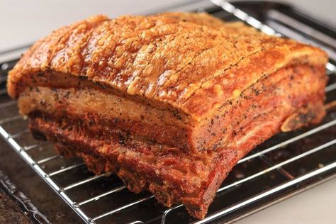 Crispy Slow-Roasted Pork Belly Recipe Slow Cook Pork, Pork Belly Recipe Oven, Pork Belly Oven, Roasted Pork Belly Recipe, Pork Belly Roast, Pork Belly Recipes Crispy, Belly Pork, Pork Belly Recipes, Crispy Pork Belly