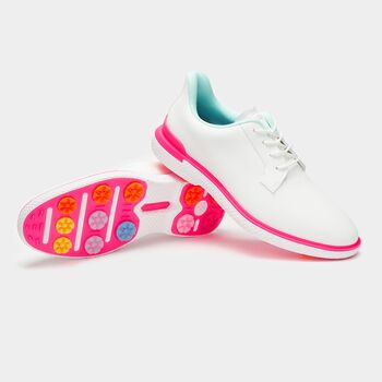 Women's Golf Shoes – G/FORE Women’s Golf Accessories, Women’s Golf Clubs, Topgolf Outfit, Women’s Golf, Golf Shoes Women, Golf Swag, Golf Girl, Trendy Golf, Golf Inspiration