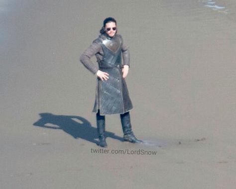 Snow Humor, Game Of Thrones 3, Game Of Thrones Cast, John Snow, Got Game Of Thrones, Game Of Thrones Funny, Got Memes, Gra O Tron, Games Of Thrones