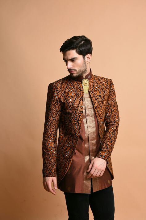 Batik Blazer, Model Outer, Outer Batik, Male Inspiration, Design Batik, Batik Kombinasi, Batik Fashion, Mens Fashion Casual Outfits, Blazers For Men