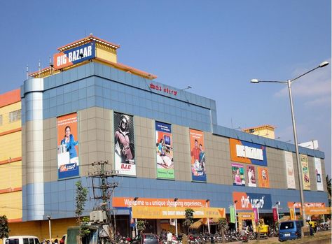 Big Bazaar..best store, like an Indian Wal-Mart Big Bazaar, Wal Mart, Times Square, Abc, Travel, Quick Saves