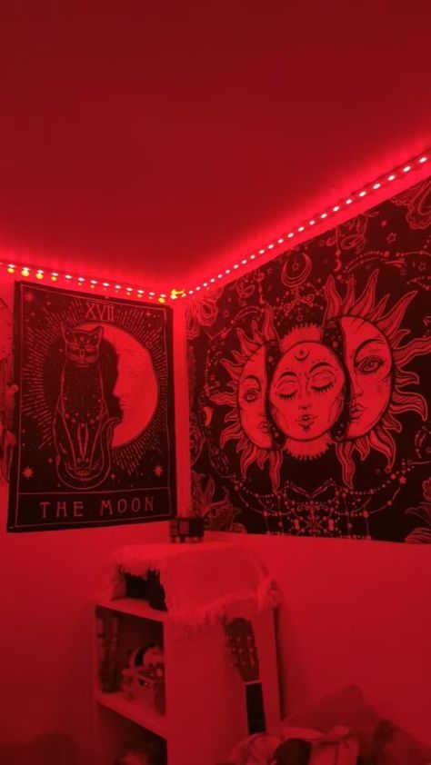 Indian Moon out of Sun Tapestry | roomtery Cool Tapestry Bedroom, Indie Style Room, No Bed Frame Bedroom, Aesthetic Tapestries, Moon Living Room, Vampire Bedroom, Graffiti Bedroom, Sun Tapestry, College Dorm Room Inspiration