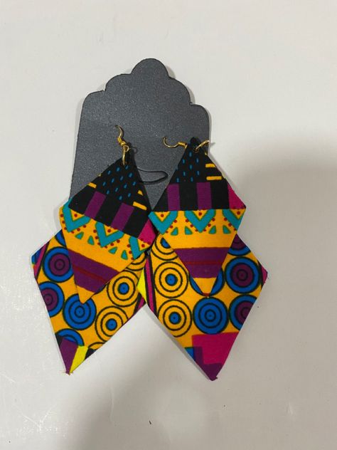 African Inspired Decor, Fabric Jewellery, African Earrings, Fabric Earrings, African Inspired, Fabric Jewelry, Money Maker, Shirt Ideas, Jewelry Ideas