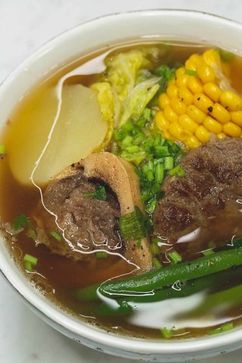 Filipino Bulalo Recipe, Beef Bulalo Recipe, Bulalo Filipino Food, Boulibaisse Recipe, Filipino Food Recipes Easy, Bulanglang Recipe, Bulalo Recipe Filipino Food, Bulalo Soup, Beef Bulalo