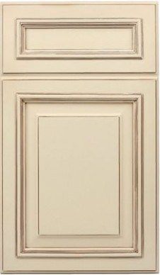 Fabuwood Cabinets, Stock Cabinet, Glazed Kitchen Cabinets, Ivory Kitchen, Antique Interior Design, Classic Cabinets, Moms Kitchen, Painting Oak Cabinets, Glaze Colors