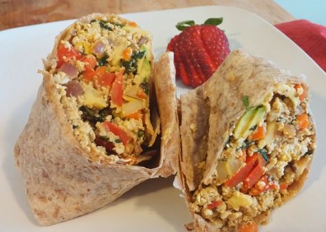 Pioneer Woman Breakfast, Soy Free Tofu, The Pioneer Woman Recipes, Breakfast Burritos Frozen, Freezer Breakfast Burritos, Ree Drummond Recipes, Burrito Casserole, Breakfast Burritos Recipe, The Food Network